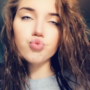 Meet your Posher, Molly